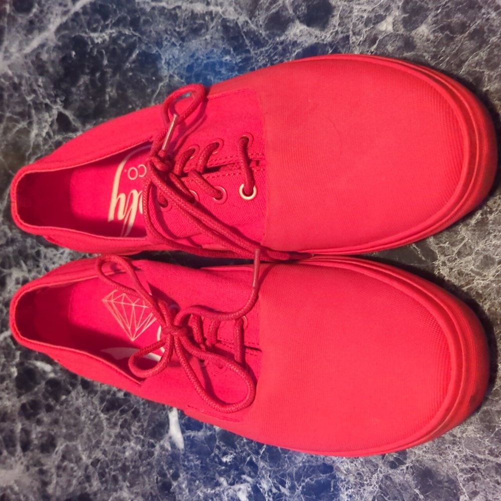 DIAMOND SUPPLY CO. Red Canvas Casual Shoe Men's Size 9.5